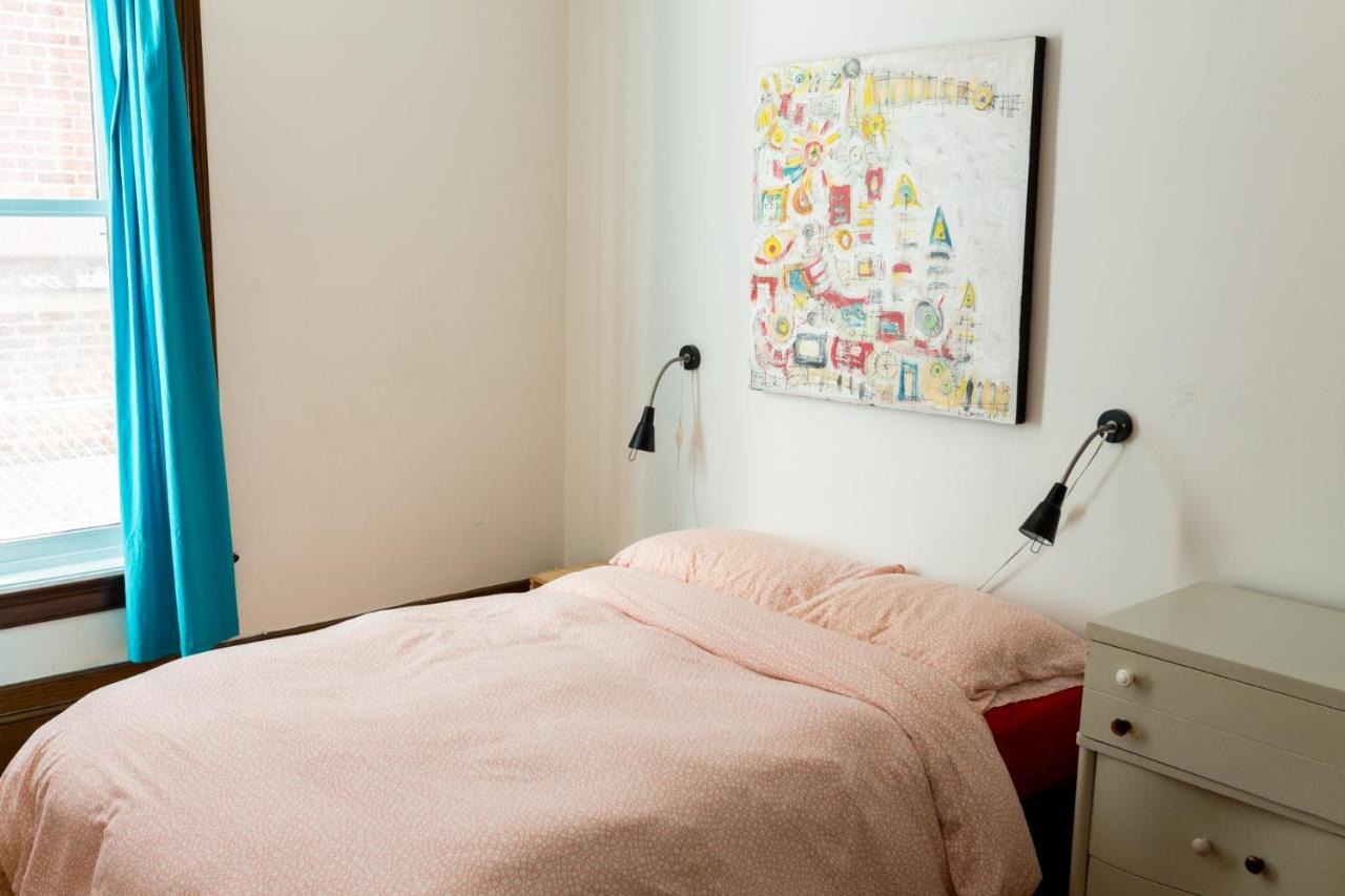 Le 9 Et Demi Bed and Breakfast Montréal Eksteriør billede