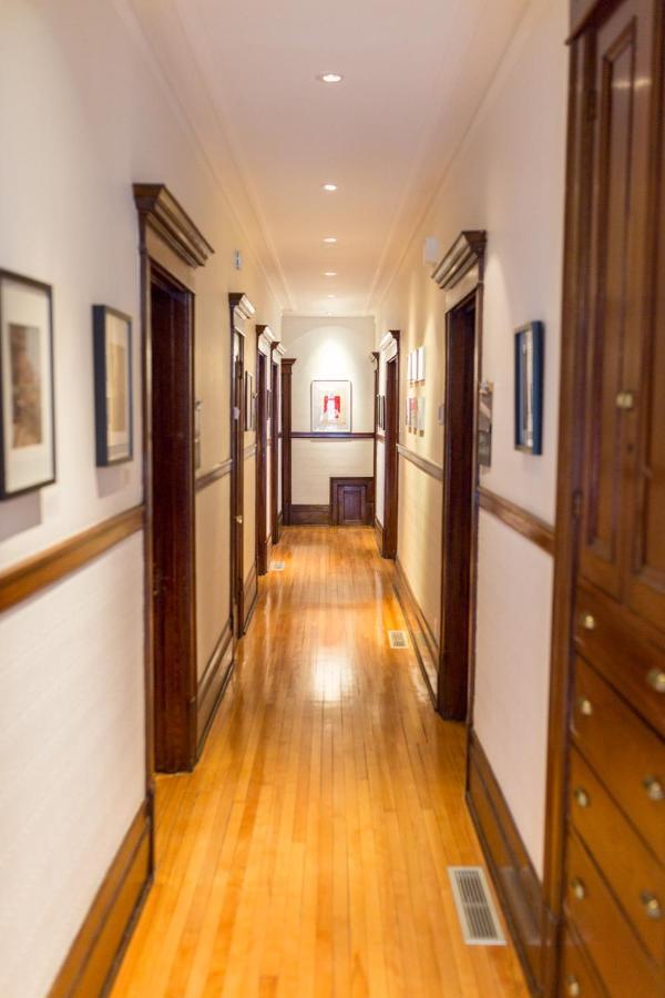 Le 9 Et Demi Bed and Breakfast Montréal Eksteriør billede